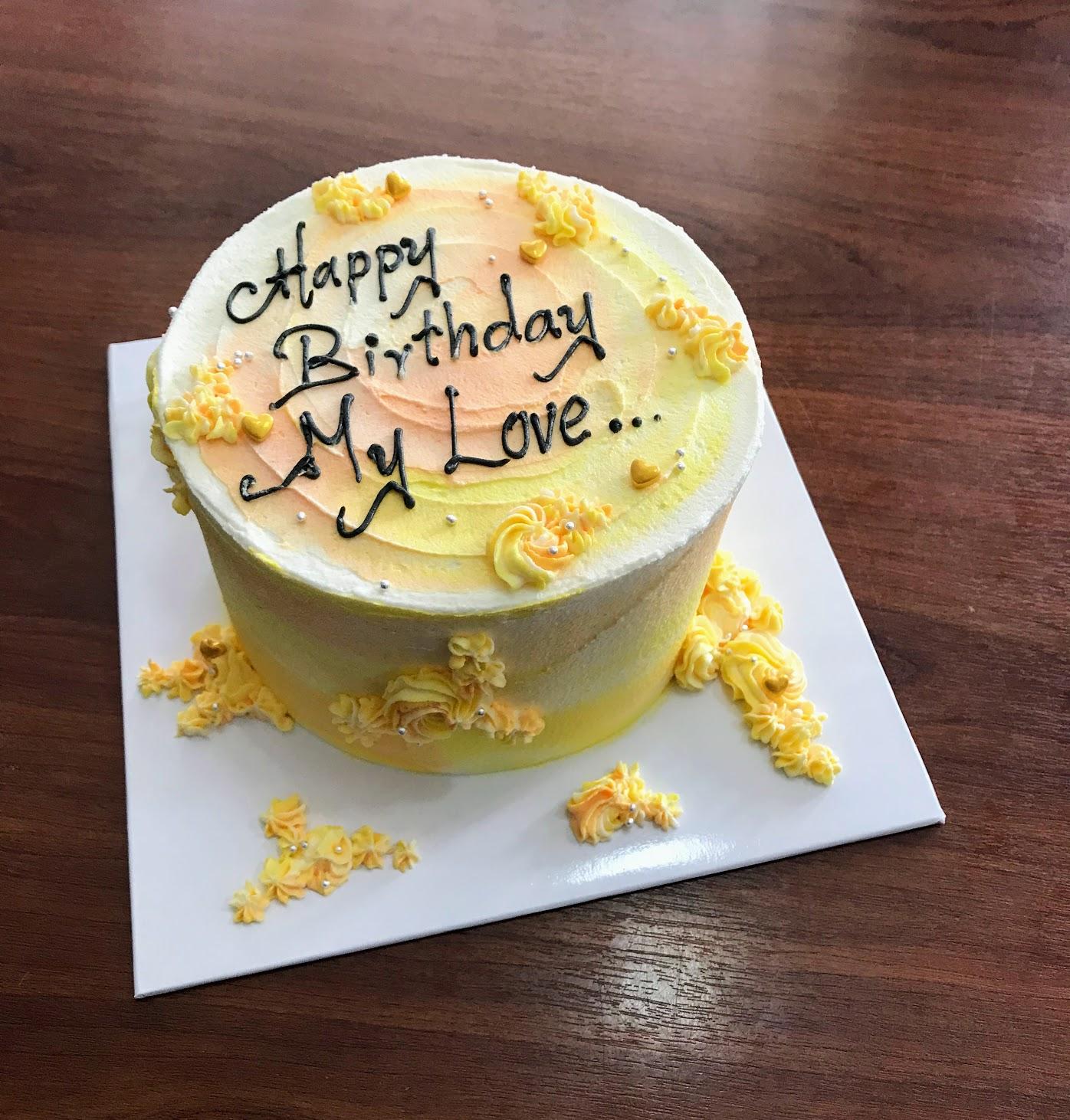 Buttercream Mini Round Ribbon Cake 